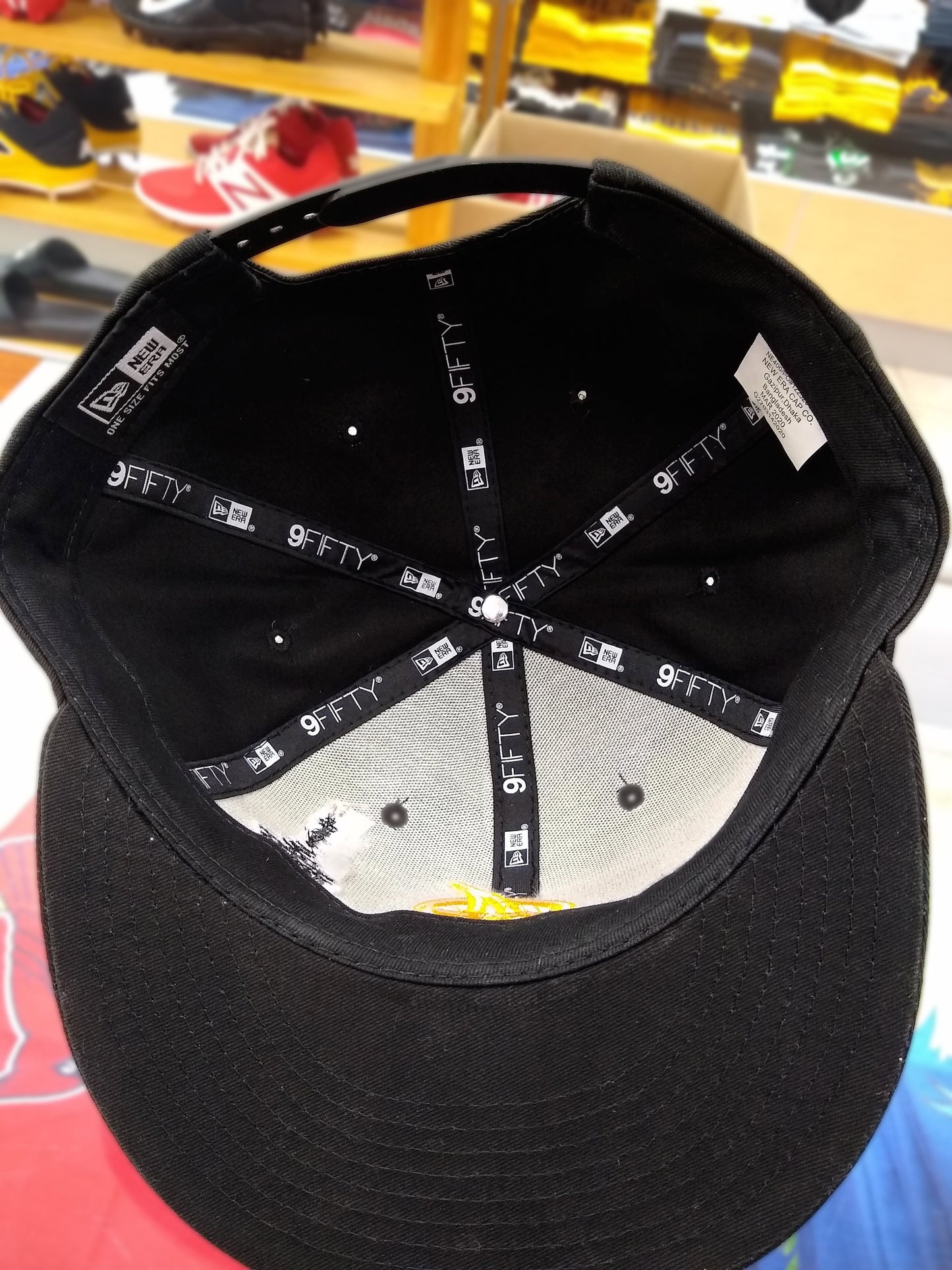 New Era Aguilas Cibaeñas Monumento SnapBack Black hats