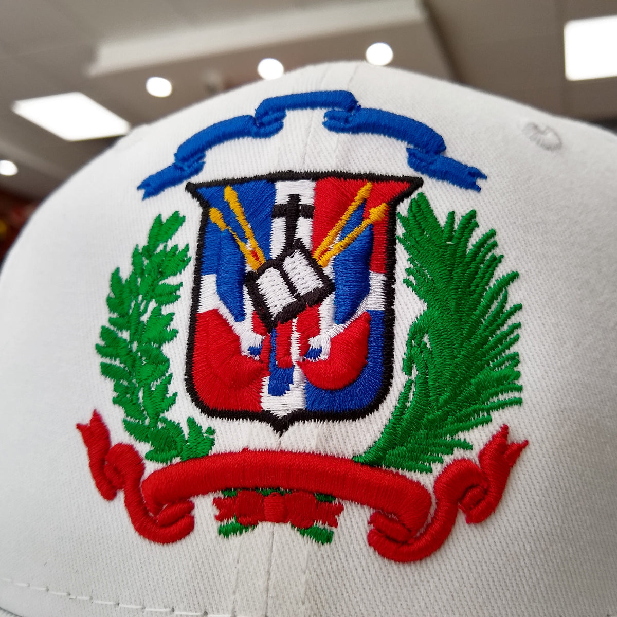Escudo Republica Dominicana - Dominican Snapback White - Full Color Hat